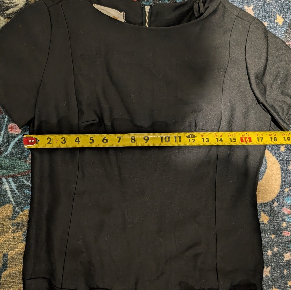 Vintage 1960s Leslie Fay Polytwill Dropped Waist Short Sleeve Black Dress Sz14/S - Picture 8 of 10
